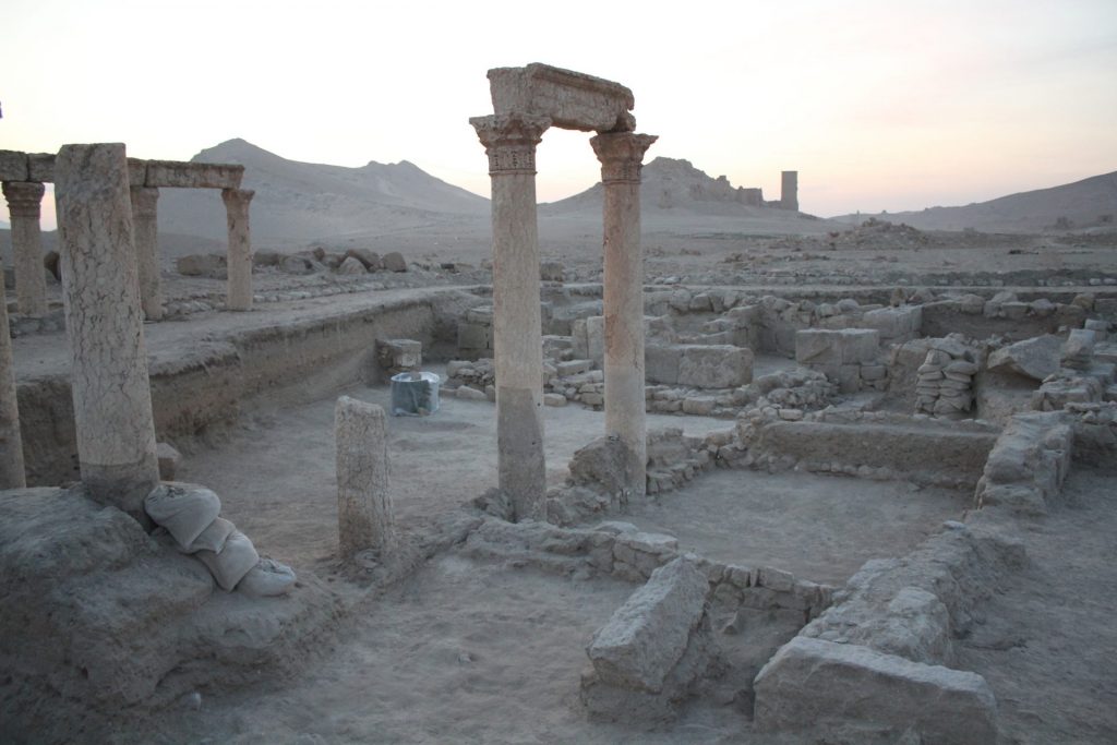 Excavation of the so-called Peristyle Building